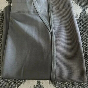 BCBG Maxazria‎ Bondage  Skirt Size Medium Gray